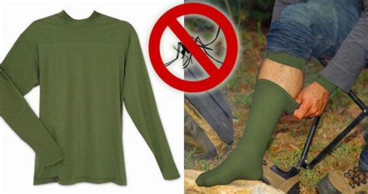 What color is best to wear to avoid mosquitoes?