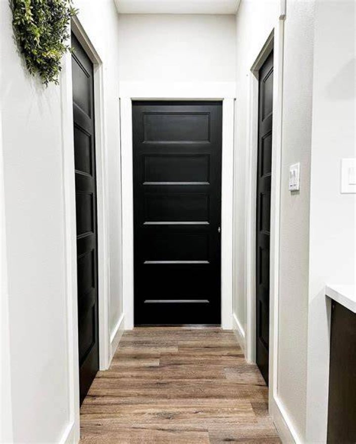 What does a white door mean spiritually?